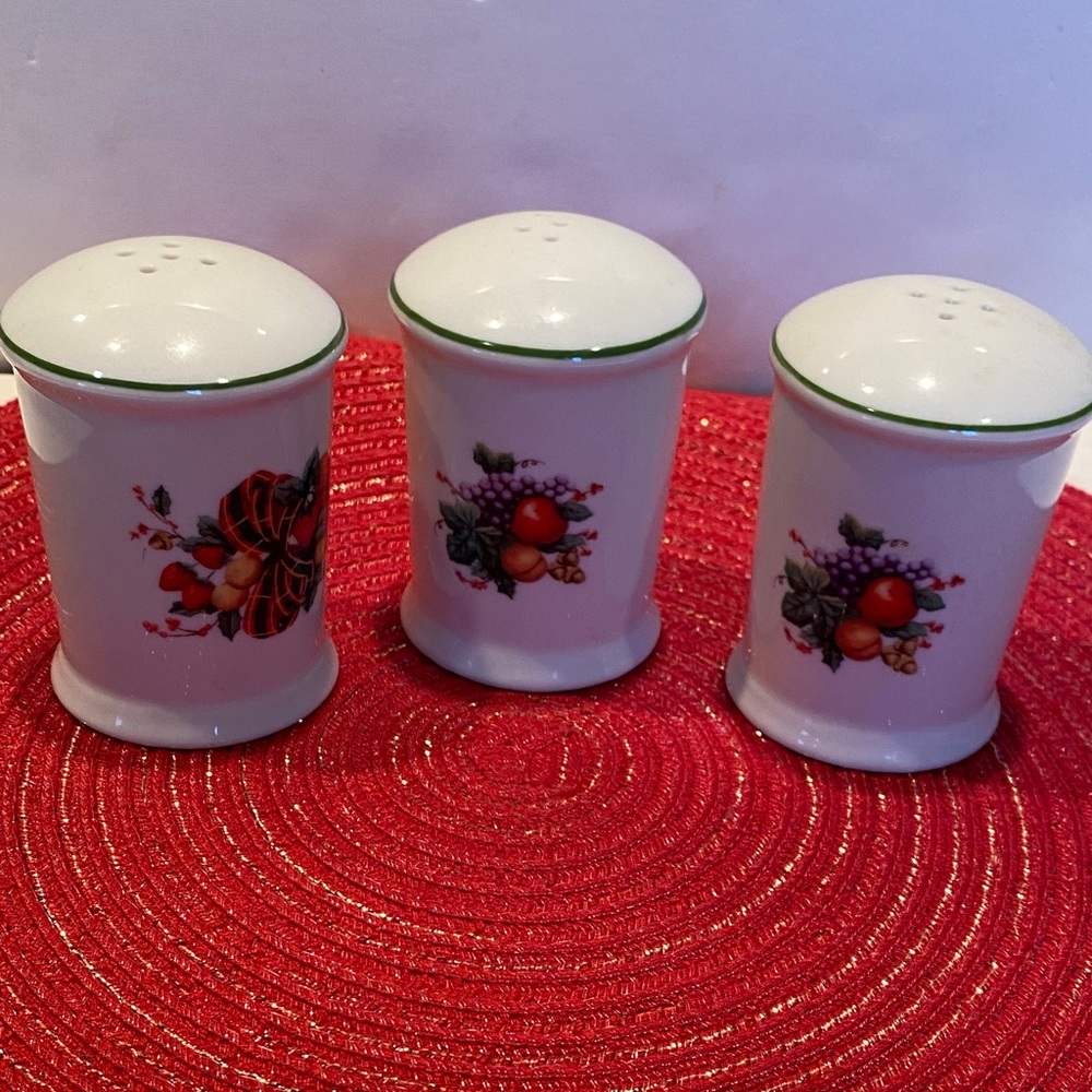 Vintage William James Porcelain Salt & Pepper Shakers - 2 Salt & 1 Pepper